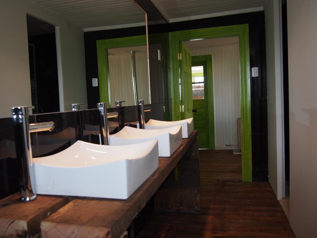 Wild Hostel Puerto Natales Room photo